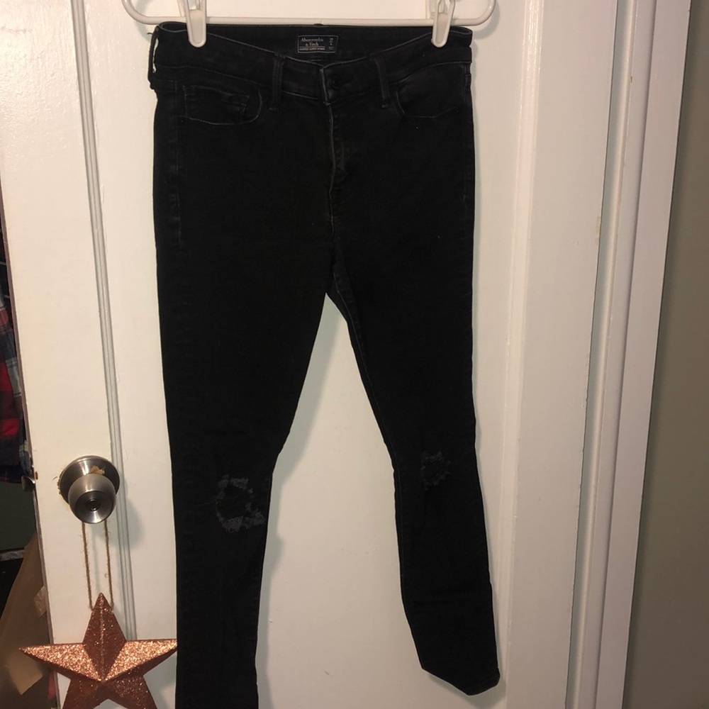Abercrombie and Fitch Black Denim Jeans 4 Short